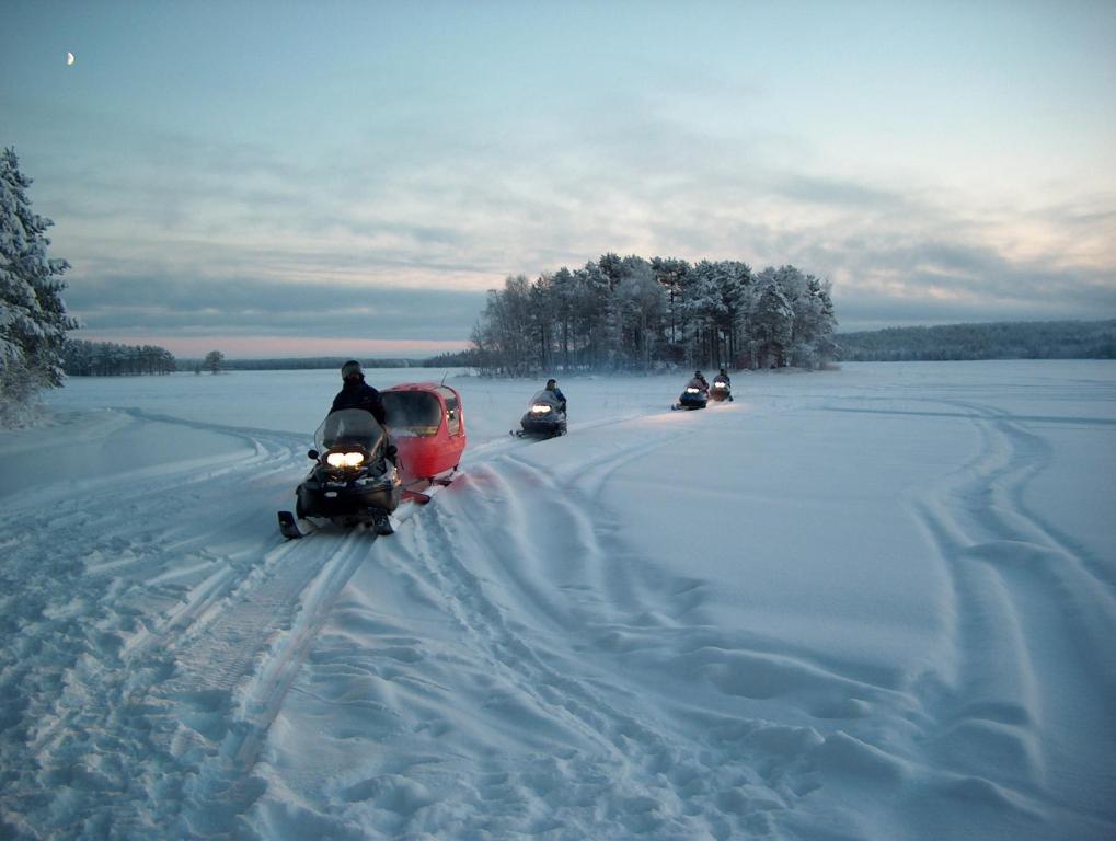 Loma-Vietonen Holiday Village Мельтосярви Экстерьер фото